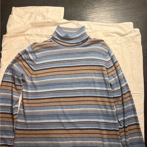 Eddie Bauer Men's Turtleneck‎ Sweater in Blue and Brown xl